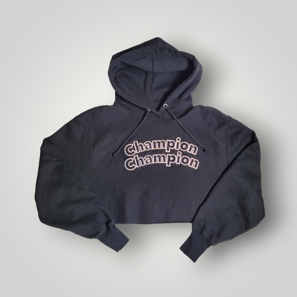 Champion Reverse Weave Cropped Hoodie Size M Sporty Cropped Fashion Black Logo